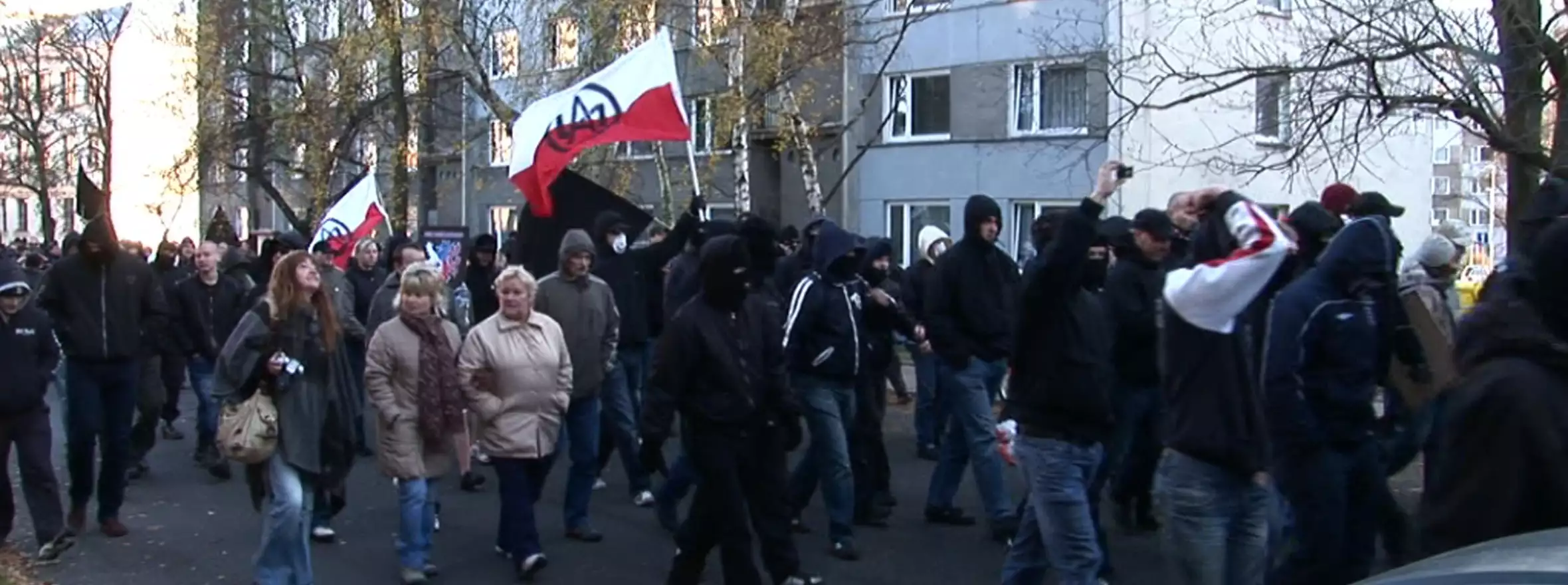 The Circle - Portrait of a Demonstration